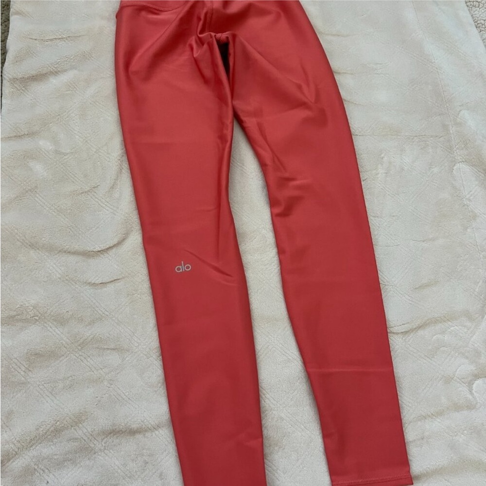 Alo Leggings Size S - coral pink color - Picture 7 of 7